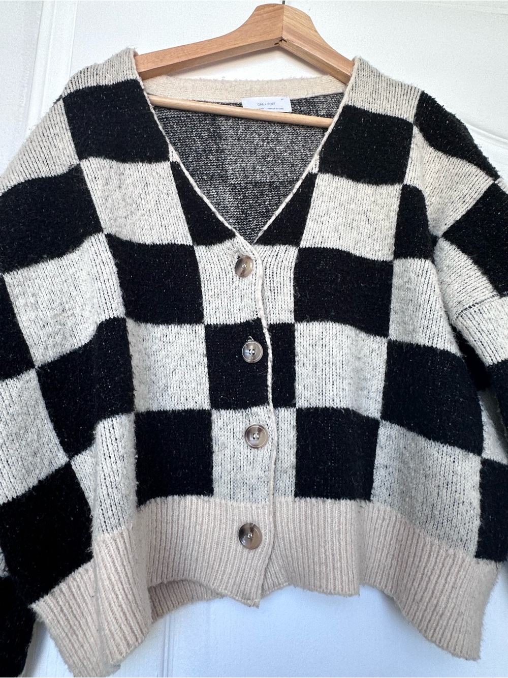 OAK + FORT Black & Cream Checkerboard V-Neck Cardigan - Picture 3 of 5